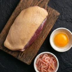 Dr Malou Topper Duck&Egg Yolk&Krill Liofilizowana Posypka dla psa i kota op. 100g
