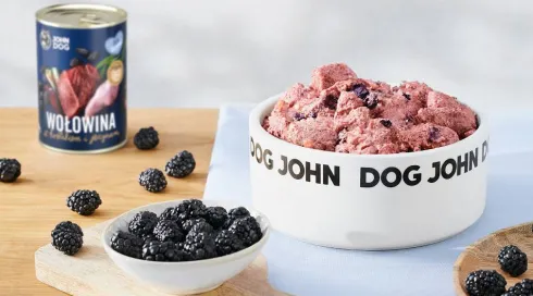John Dog Berry line Puppy Wołowina z Królikiem i jeżynami Mokra Karma dla szczeniąt op. 400g