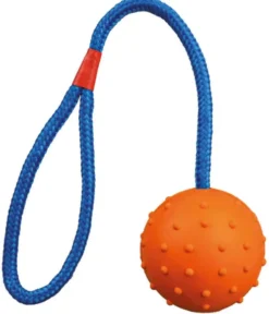 Trixie Piłka kauczukowa na sznurku dla psa śr. 7cm nr kat. 3308
